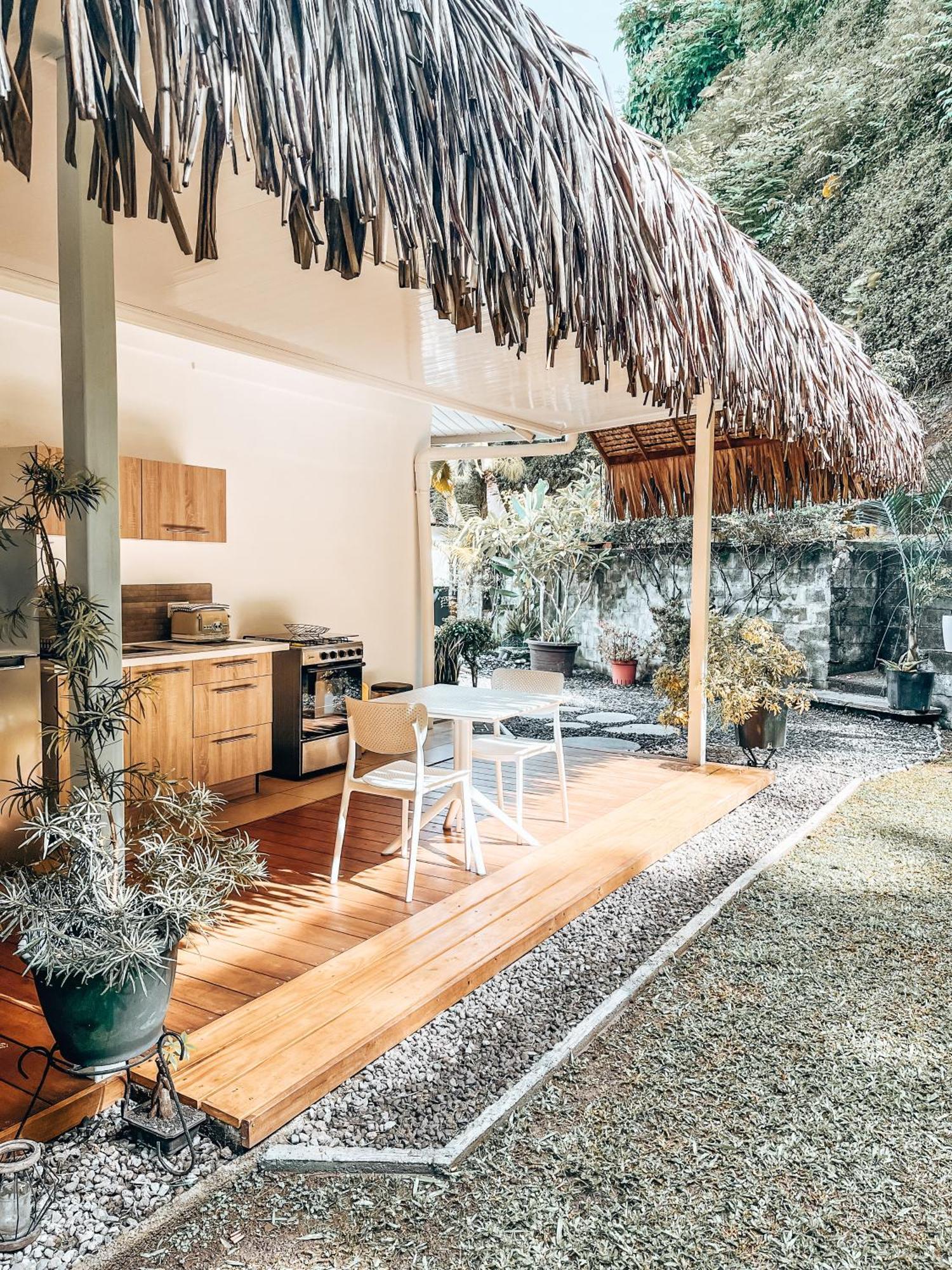 Vaikea Fare Apartment Mahina ภายนอก รูปภาพ